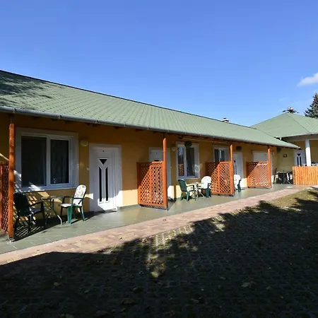 Levendula Apartman Agard Gárdony